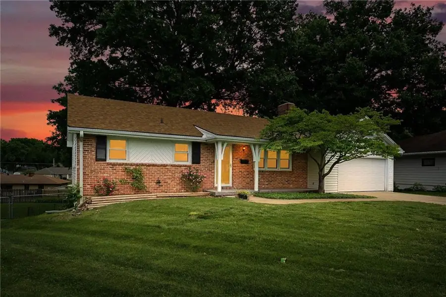 11912 E 40th Terrace S, Independence, MO 64052 - #2