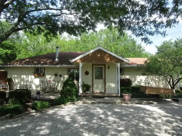 2176 Alabama Terrace, Quenemo, KS 66528