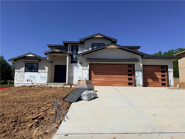1004 Meadowbrook Drive, Kearney, MO 64060