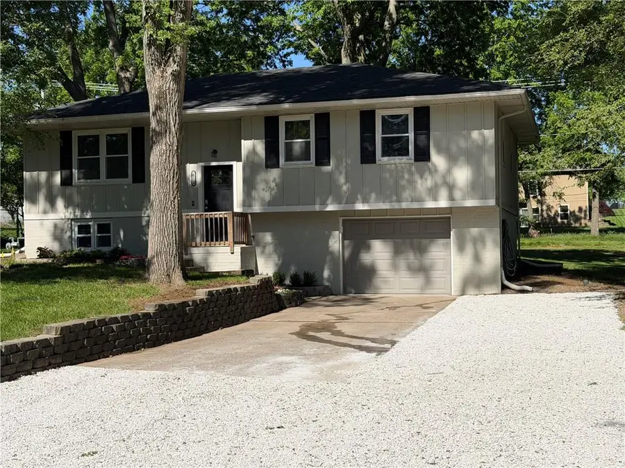 15604 Allen Avenue, Belton, MO 64012 - #2