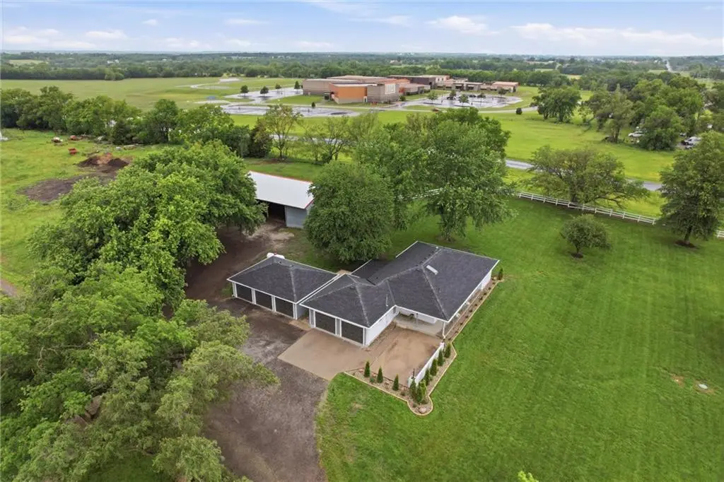 17341 N 158th Street, Basehor, KS 66007 - #1