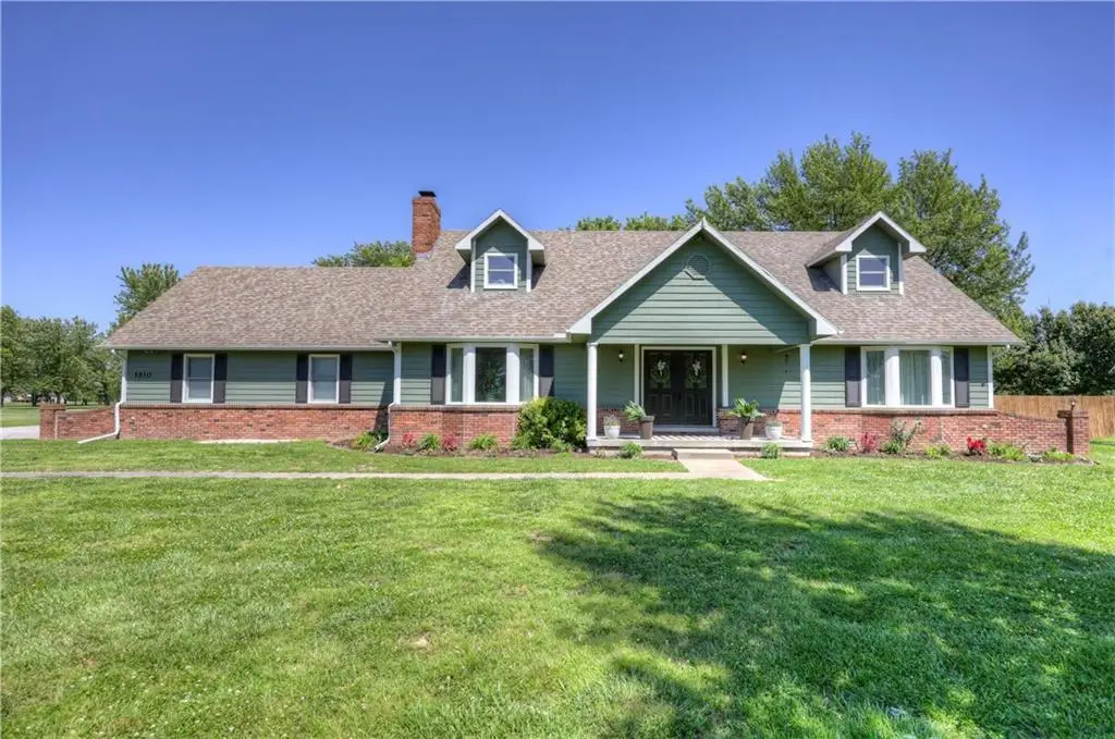 1810 N Free King Highway, Pittsburg, KS 66762 - #1