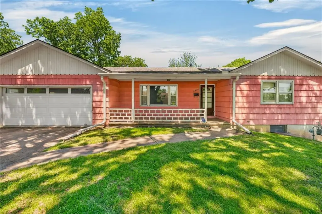 3514 Kimball Avenue, Kansas City, KS 66104 - #1