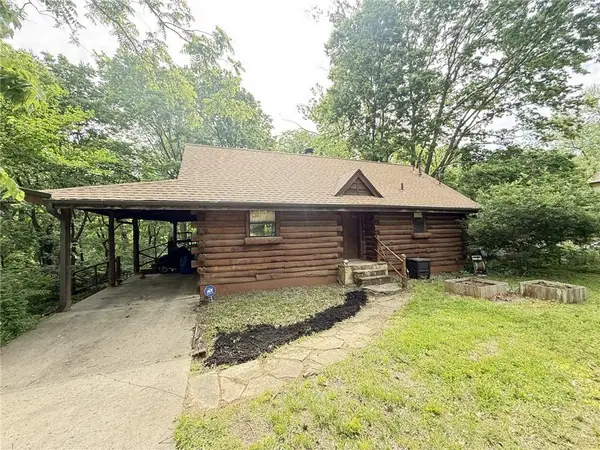 2909 N Hunter Avenue, Kansas City, MO 64129