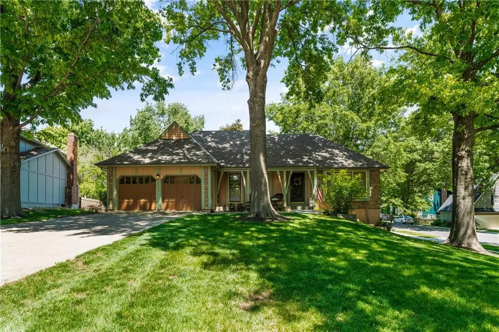 11524 Rosehill Road, Overland Park, KS 66210 - #1