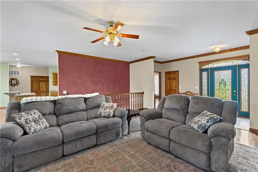 819 Pryor Street, Iola, KS 66749 - #3