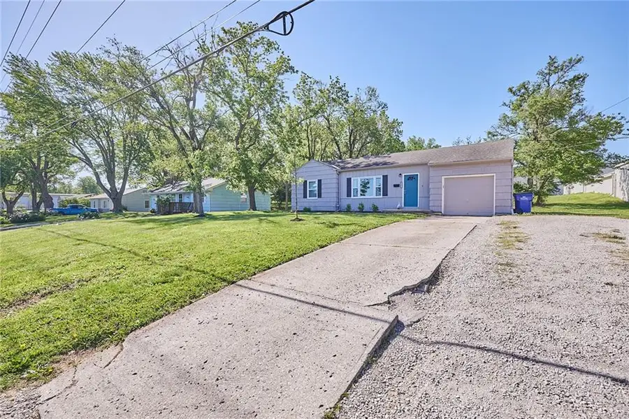 4801 Martha Truman Road, Grandview, MO 64030 - #2