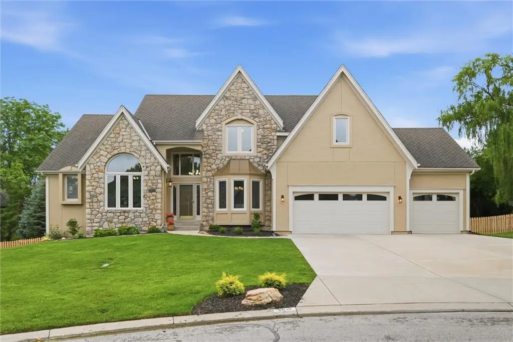 9019 W 139th Terrace, Overland Park, KS 66221 - #1
