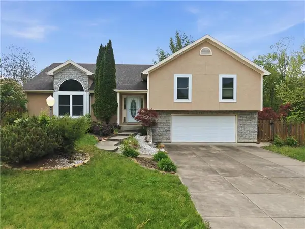 2709 S 23rd Street, Leavenworth, KS 66048