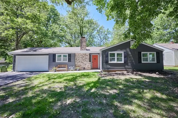 7204 Raytown Road, Raytown, MO 64133