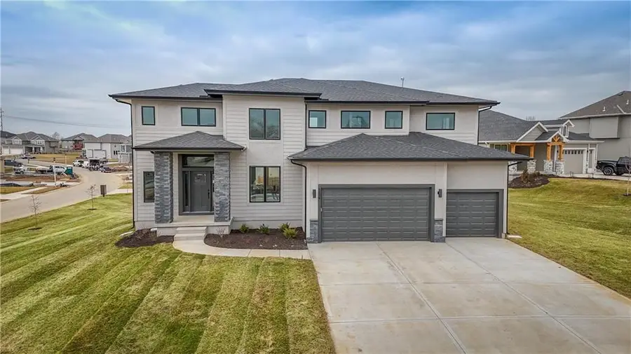 6009 Arapahoe Street, Shawnee, KS 66226 - #2