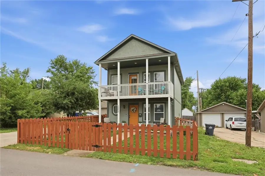 1309 SW South Avenue, Blue Springs, MO 64015 - #2
