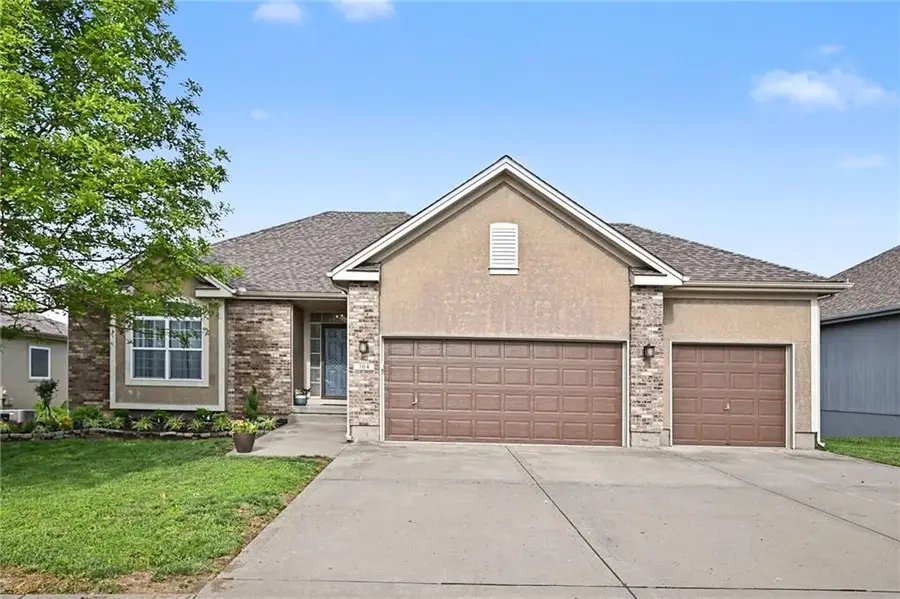 704 Crestridge Drive, Kearney, MO 64060 - #3