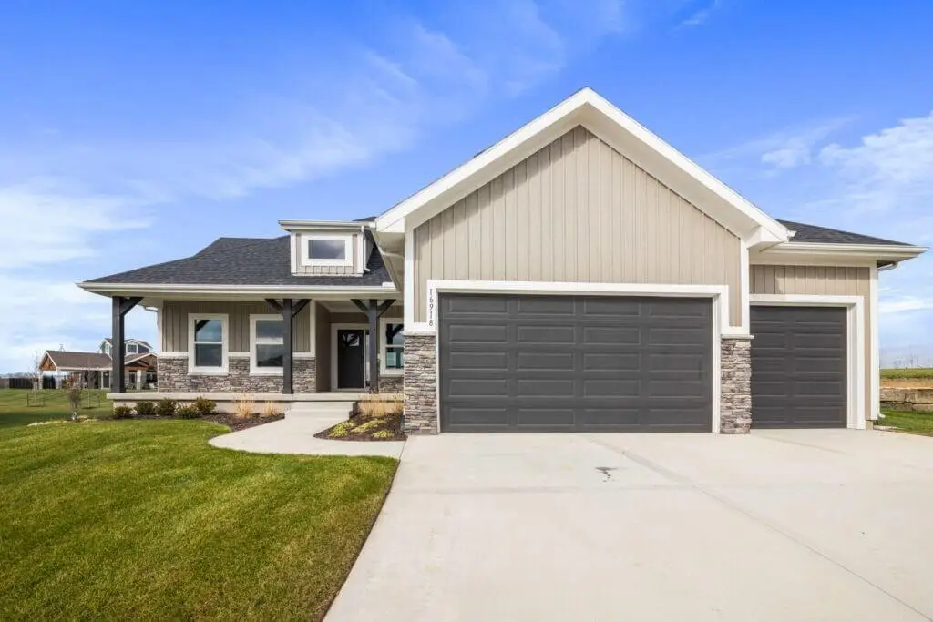 17463 W 163rd Place, Olathe, KS 66062 - #1