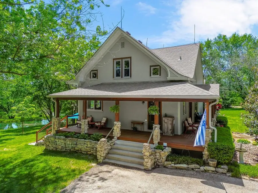 1601 Woods Chapel Road, Lees Summit, MO 64064 - #3