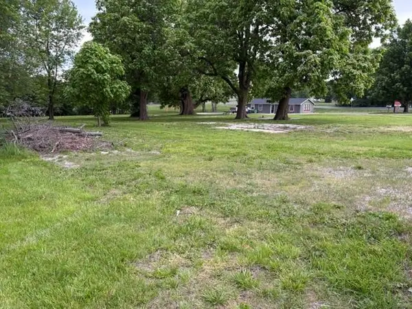 201-207 1/2 Baker Street, Baldwin City, KS 66006