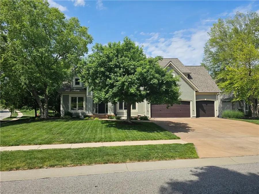 17504 W 84th Street, Lenexa, KS 66219 - #2