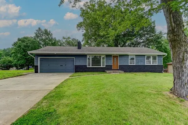 4407 S Phelps Road, Independence, MO 64055