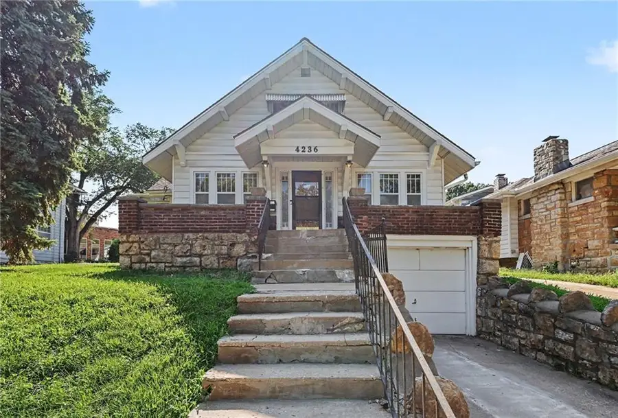 4236 Genessee Street, Kansas City, MO 64111 - #2