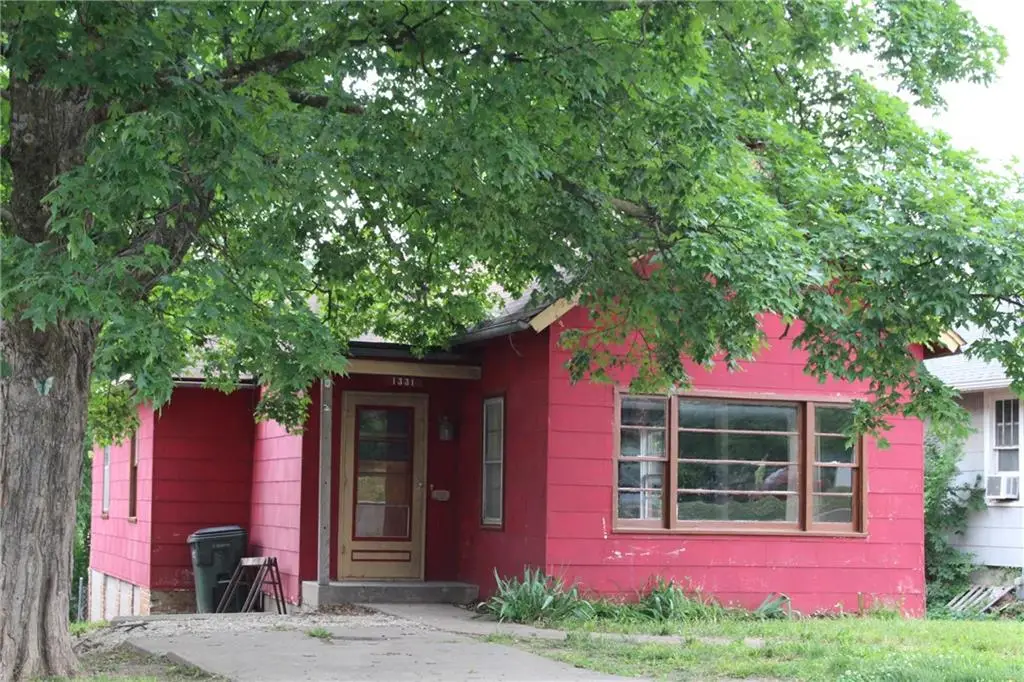 1331 Spruce Street, Leavenworth, KS 66048 - #1