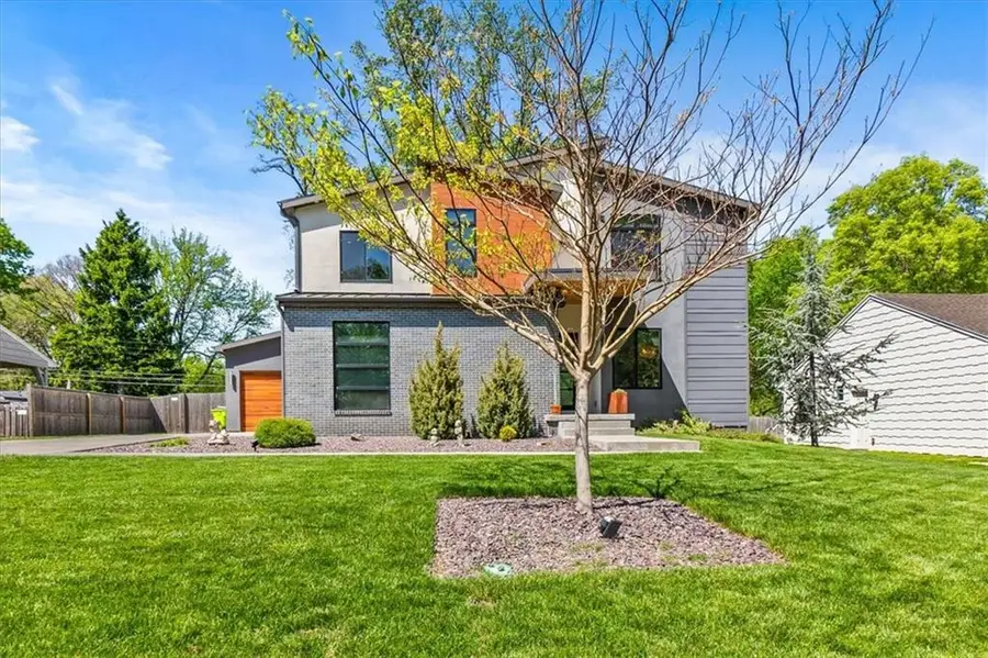 4706 W 65th Terrace, Prairie Village, KS 66208 - #2