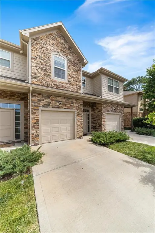 9950 W 87th Terrace, Overland Park, KS 66212 - #2
