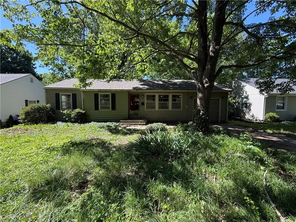 8909 W 81st Street, Overland Park, KS 66204 - #1