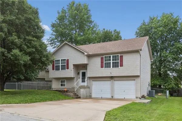 18317 E 24 Hwy Circle, Independence, MO 64056