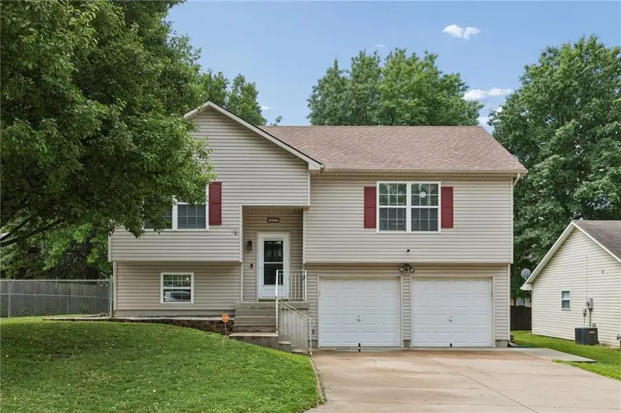 18317 E 24 Hwy Circle, Independence, MO 64056 - #2