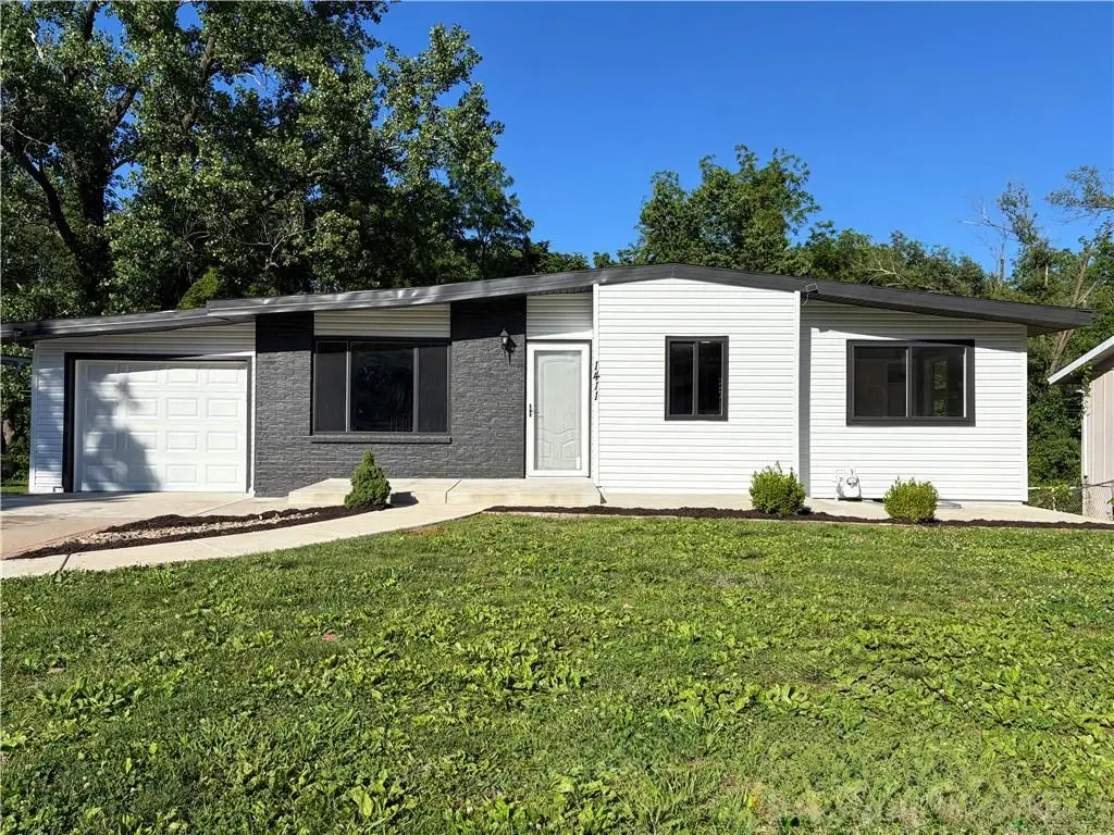 1411 N 75th Drive, Kansas City, KS 66112 - #1