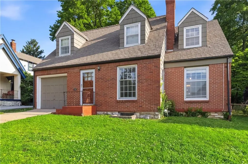 500 E 66th Terrace, Kansas City, MO 64131 - #1