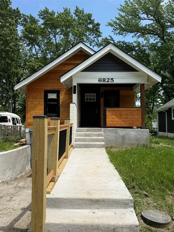 6825 S Benton Avenue, Kansas City, MO 64132 - #1