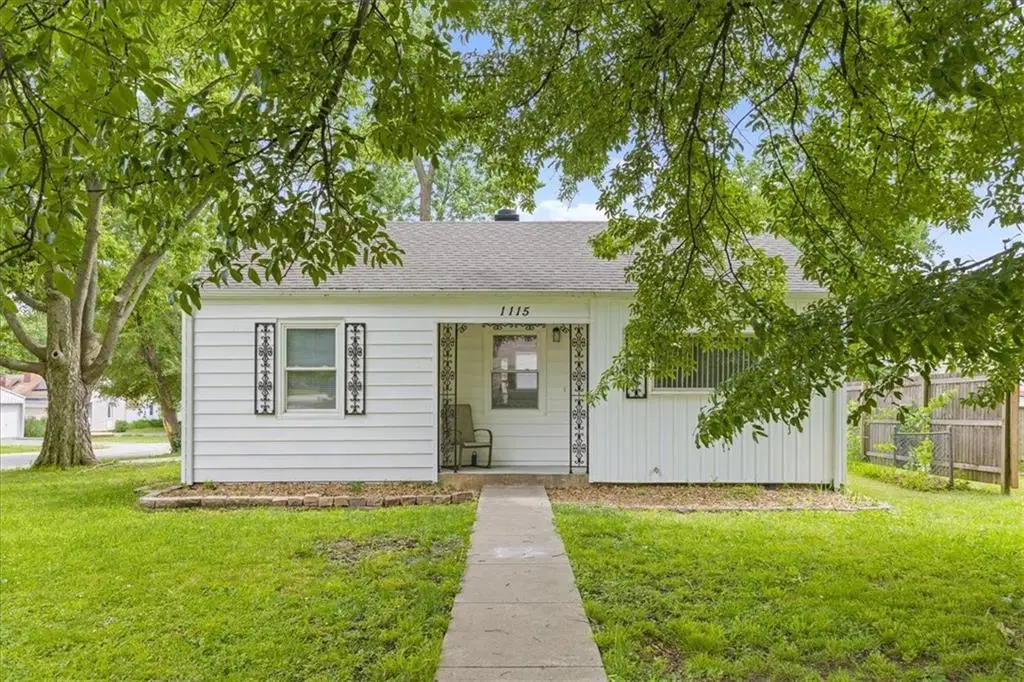 1115 NE 43rd Terrace, Kansas City, MO 64116 - #1