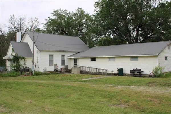 7501 Road, Adrian, MO 64720