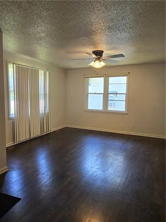 8444 Wayne Street, Kansas City, MO 64131 - #2