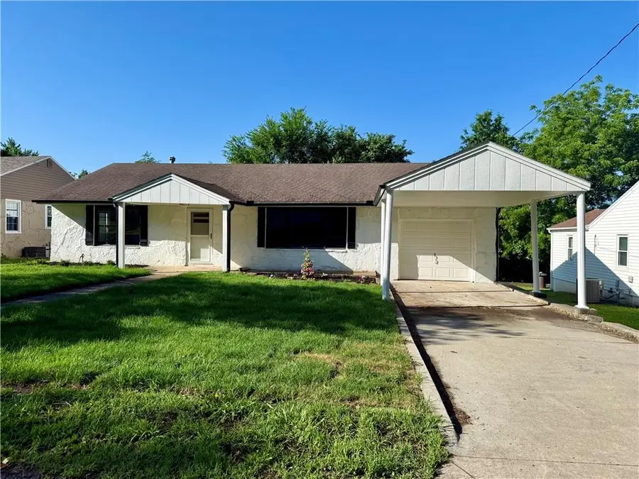 503 Hickory Street, Richmond, MO 64085 - #2