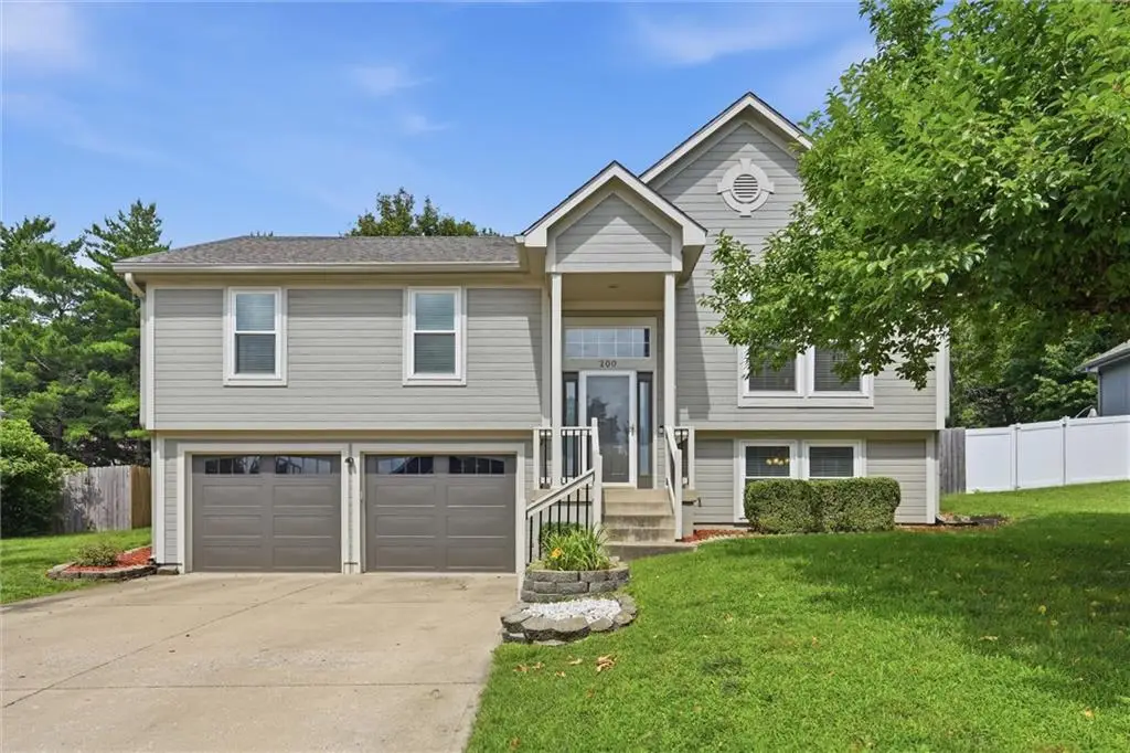 200 N Highland Drive, Raymore, MO 64083 - #1