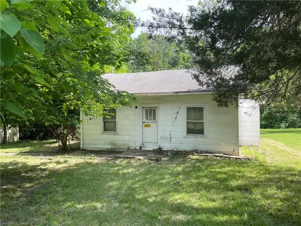 3627 41st Street, Kansas City, MO 64117