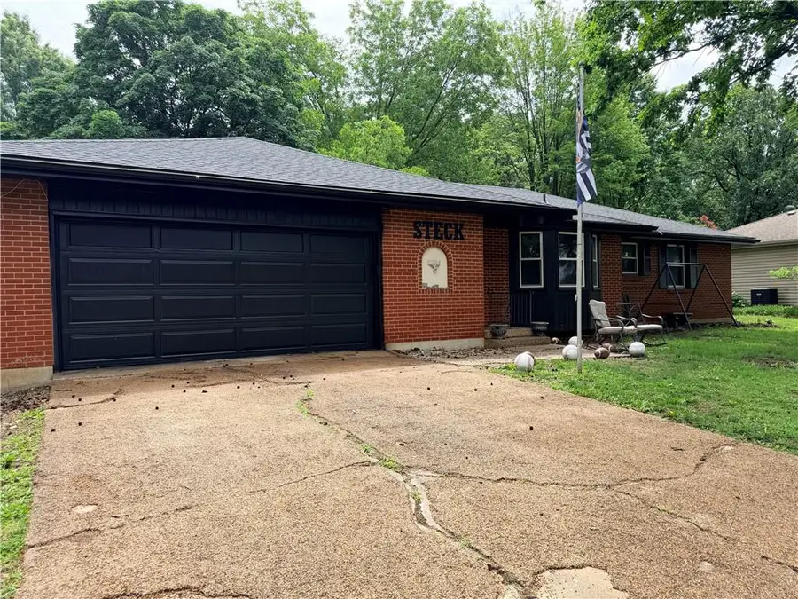 8951 Rene Street, Lenexa, KS 66215 - #3