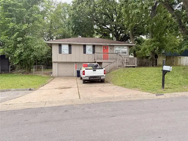 15201 E 48th Terrace, Kansas City, MO 64136