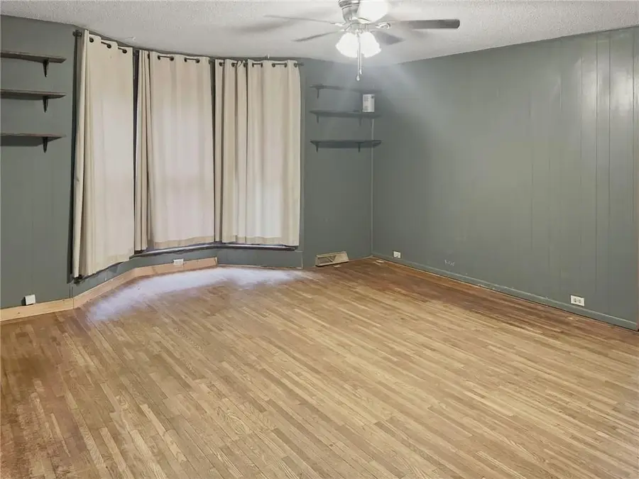 1138 Elm Street, Chillicothe, MO 64601 - #2