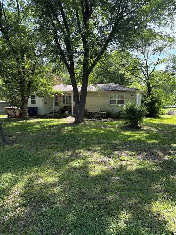 1506 S Ashby Avenue, Chanute, KS 66720