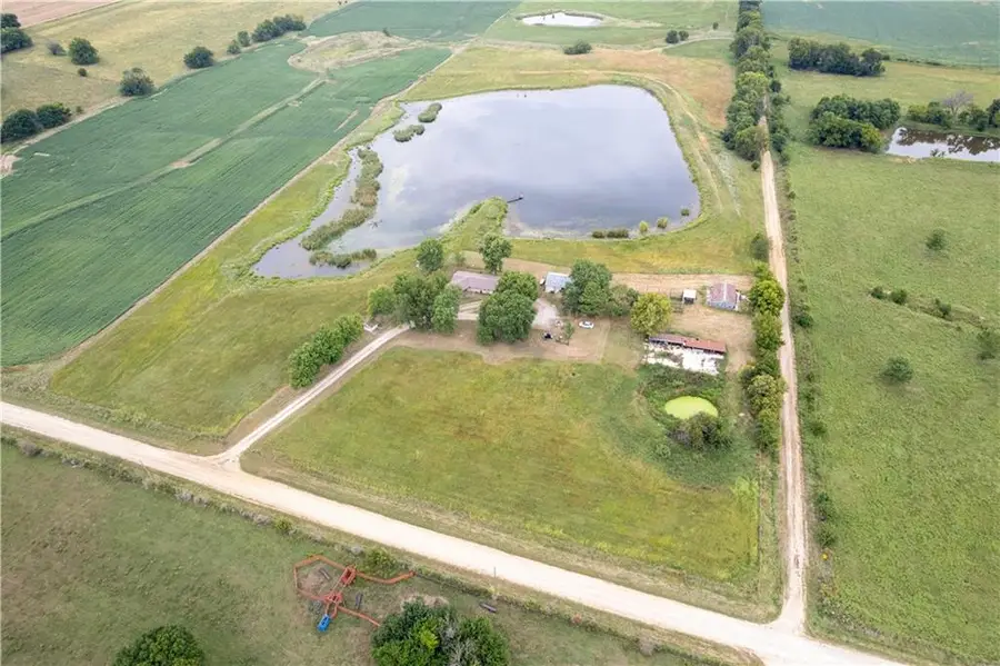1698 9000 Road, Oswego, KS 67356 - #3