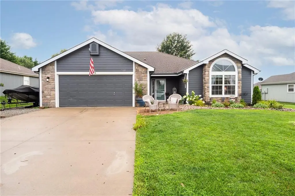 319 W 26th Street, Eudora, KS 66025 - #1