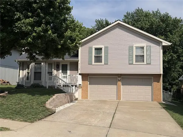 7113 N Atkins Avenue, Kansas City, MO 64152