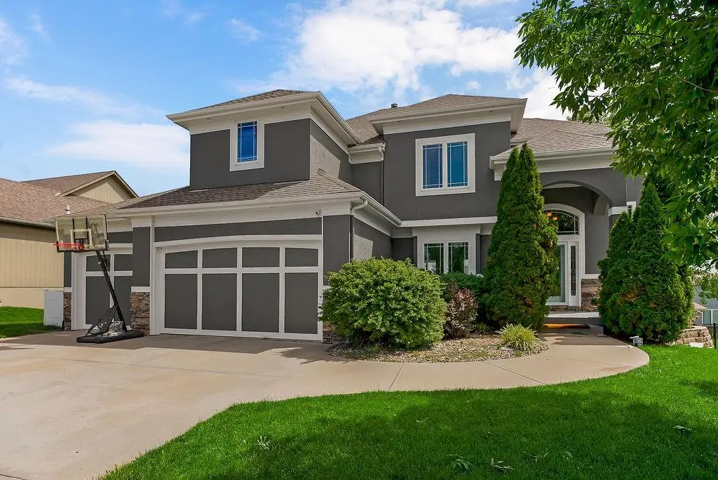 405 NE Woodpark Lane, Lees Summit, MO 64086 - #1