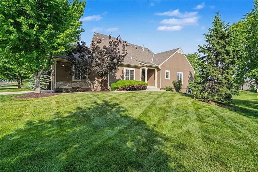 21459 W 116th Street, Olathe, KS 66061 - #2