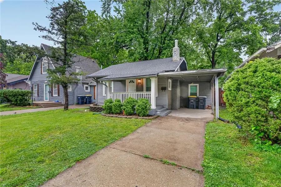7637 Jefferson Street, Kansas City, MO 64114 - #2