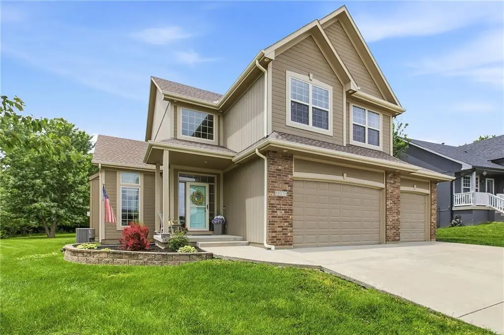 1601 NW Pond Avenue, Grain Valley, MO 64029 - #1