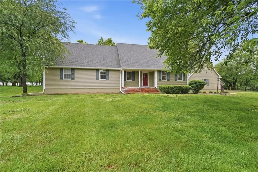 25409 Timberlake Trail, Greenwood, MO 64034 - #1